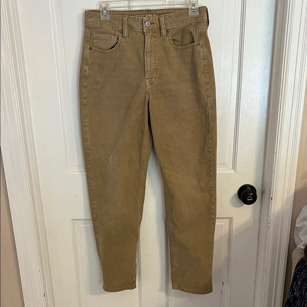Women’s American Eagle Olive Corduroy Pants